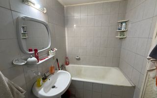 Apartament 2 camere 53,5 mp etaj 6 strada Moinesti- drumul taberei - Poză 7
