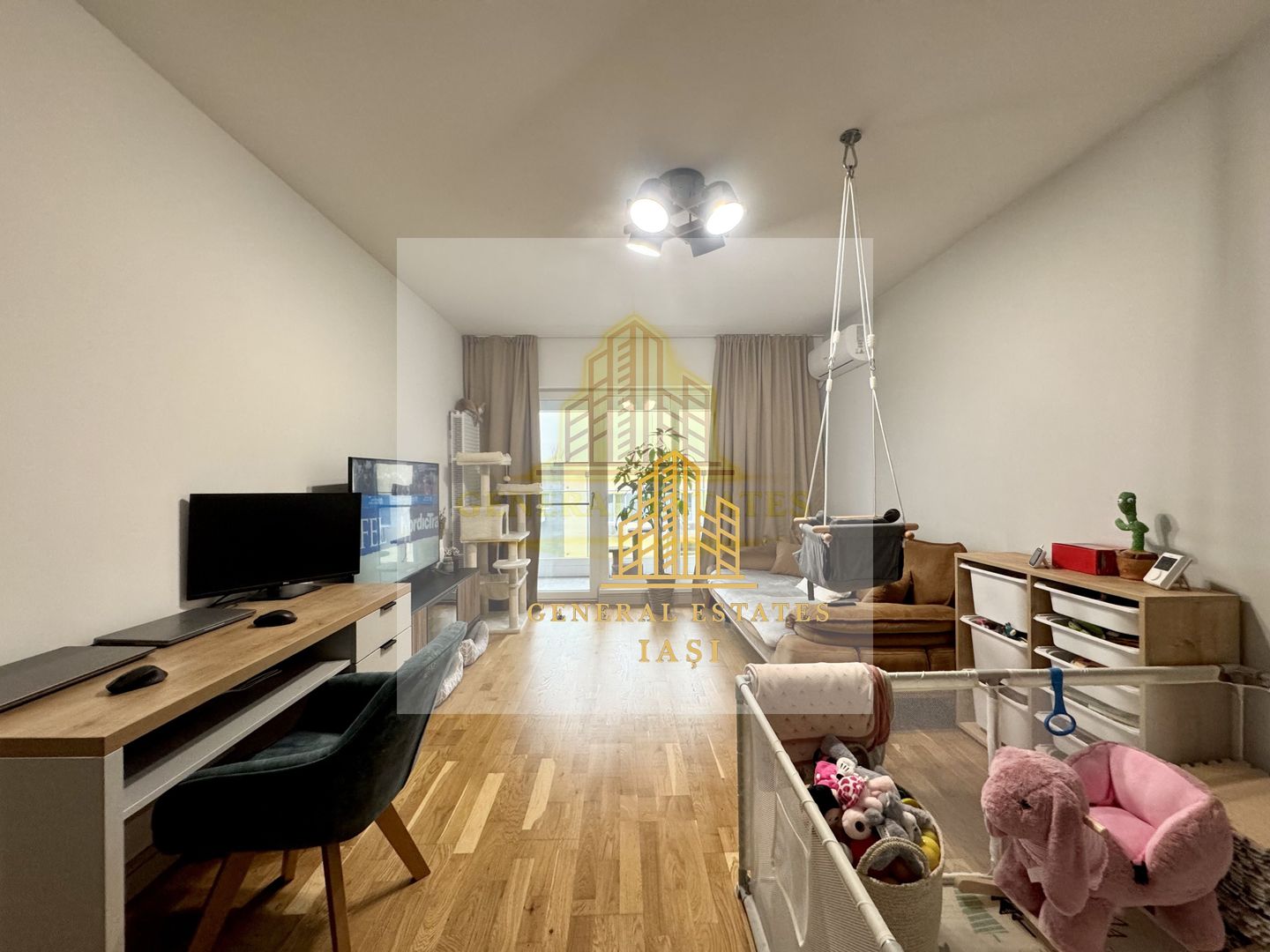 Vânzare apartament cu 2 camere în Complexul Himson - Poză 1