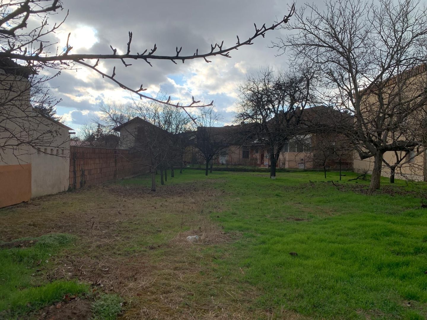 Teren intravilan 1000 mp in Lipovei - Poză 2