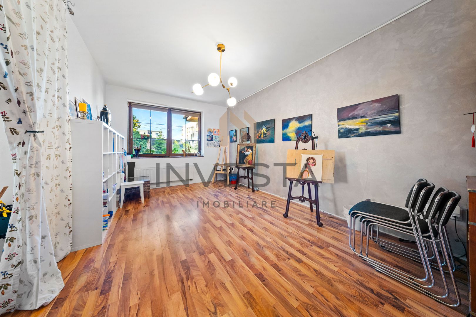 Resedinta impunatoare cu teren generos de 2.012 mp in Buna Ziua! - Poză 4