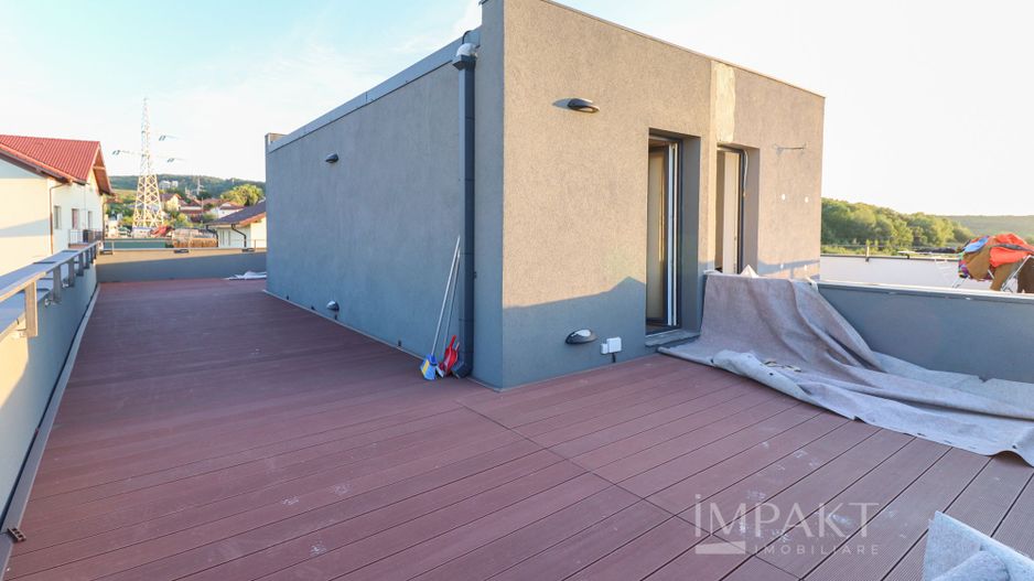 Duplex de vânzare Europa | 4 camere, terasă 50 mp + 2 locuri parcare - Poză 4