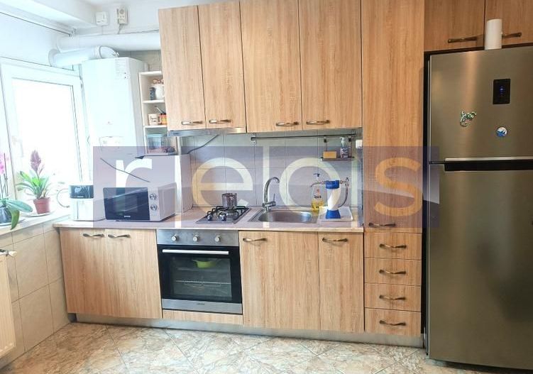 VANZARE APARTAMENT 3 CAMERE CENTRALA PROPRIE IANCULUI 67MP MOBILAT UTILAT - Poză 6