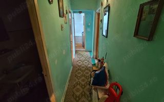 APARTAMENT 3 CAMERE-BARCA - Poză 3