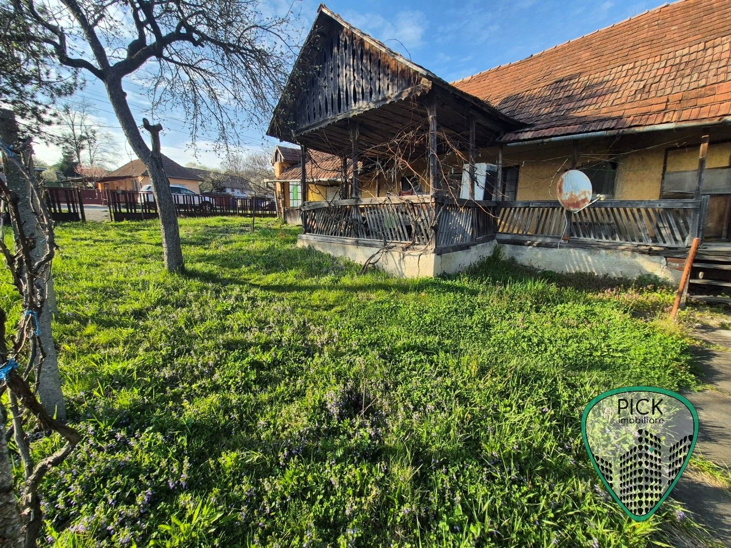 P 1226 - Casă cu 2 camere în Cerghid, jud. Mureș - teren 4044 mp - Poză 4