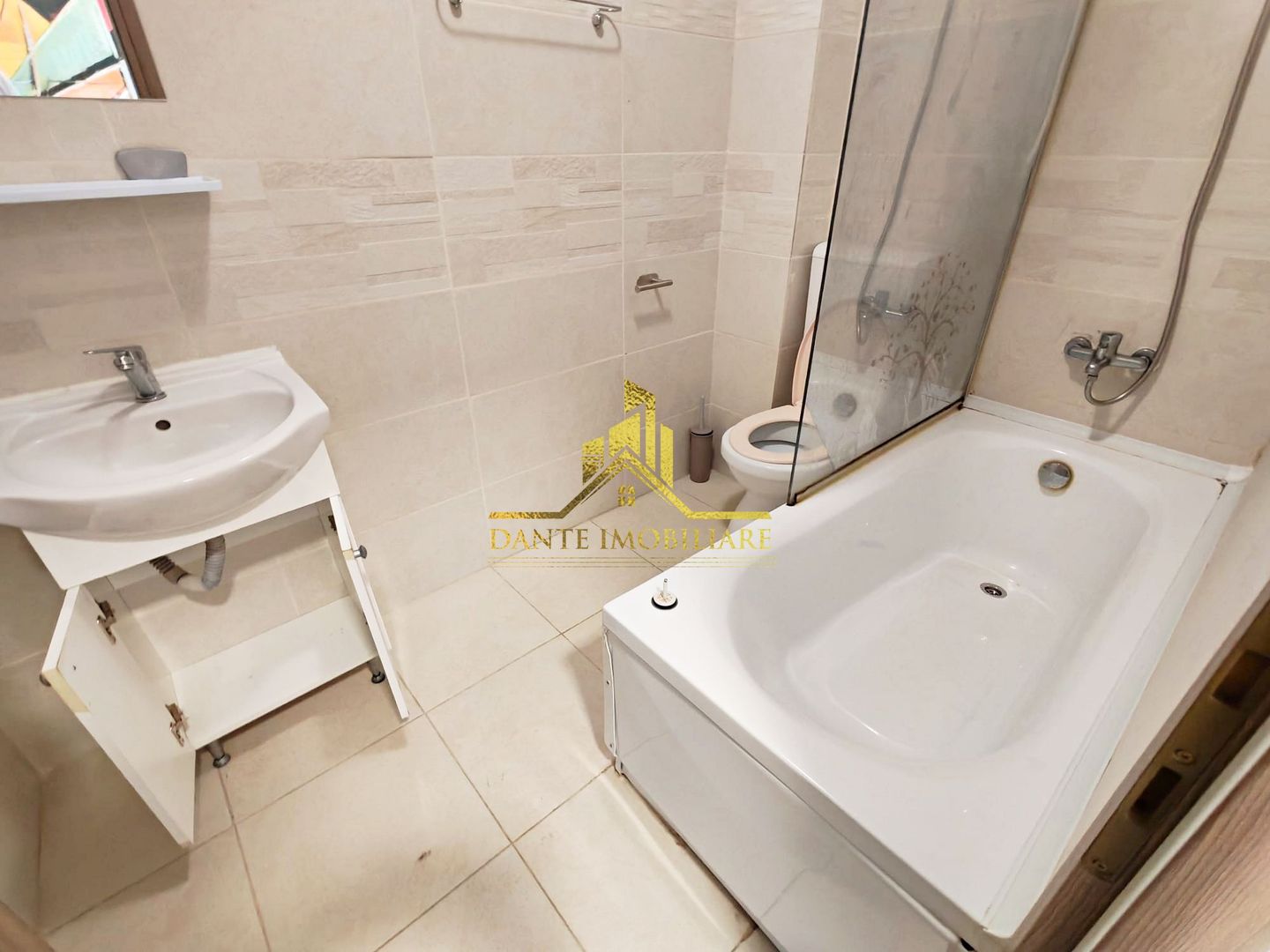 2 camere, decomandat,modern, terasa, parcare,Buna Ziua, Mihai Romanu - Poză 6