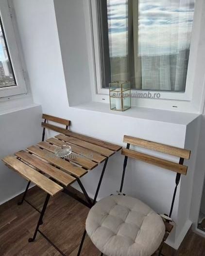 Garsonieră 31 mp, COMPLET RENOVATĂ, finisaje premium, vedere panoramică - Poză 9