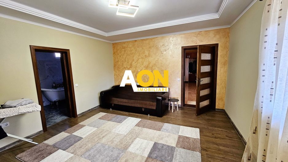 Casa renovata, 4 camere, 2 terase, mobilata, utilata, 568 mp teren - Poză 11
