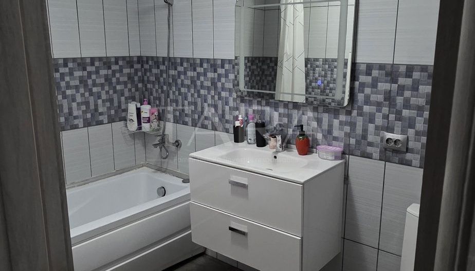 Apartament 2 Camere Zona Terra. - Poză 7