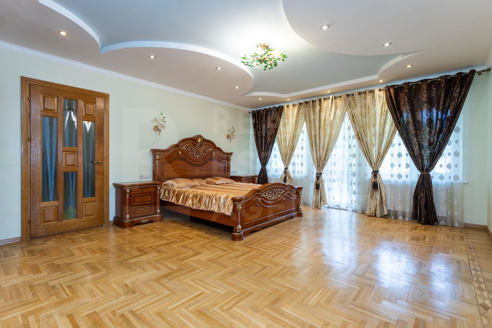 Casă în 4 nivele, amplasat pe strada Chicago, Stăuceni. - Poză 14