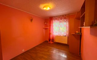 Apartament 4 decomandat camere 87 mp de închiriat zona semicentrala etaj 1 - Poză 8