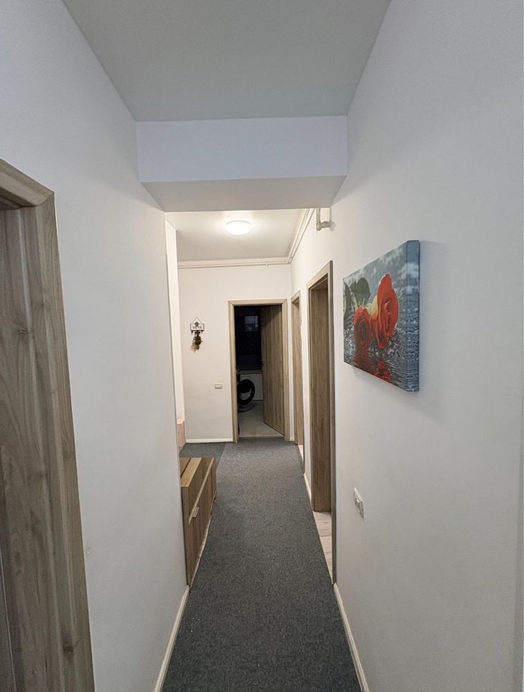 Apartament 3 camere Latin - Poză 2
