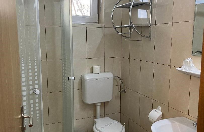 Pensiune si afacere la cheie in Marghita - Poză 22