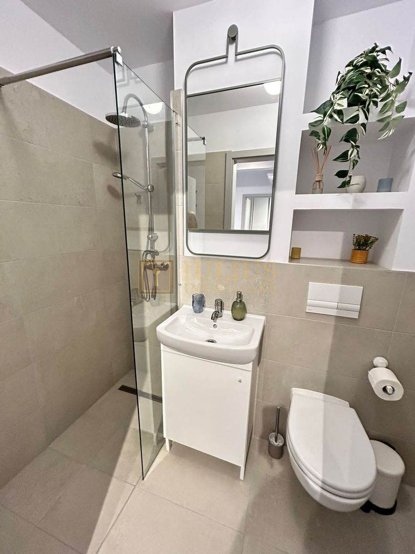 Apartament la Punctele Cardinale, langa Medicina - Poză 13