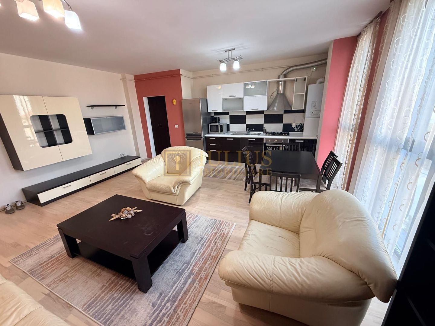 3 camere, Braytim, apartament superb, loc de parcare inclus, zona ideala - Poză 2