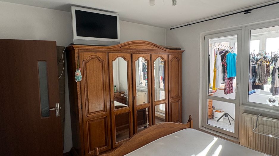 Apartament cu 3 camere - Centrala - Auchan Titan - Metrou 1 Decembrie - Poză 6