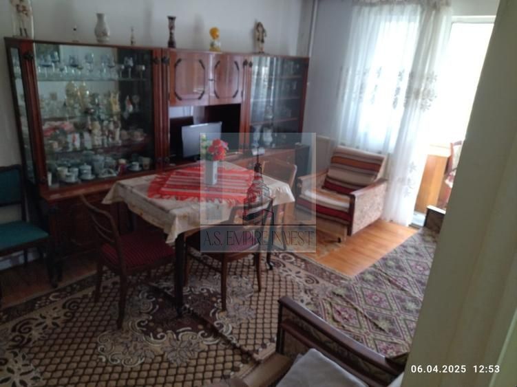 Apartament 3 camere -  Bld. Griviței, Brașov - Poză 1