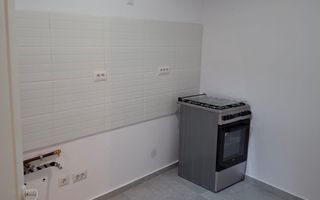 Apartament interbelic cu 2 camere | Vilă P+1+M | Curte | Popa Nan - Poză 7