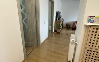 Apartament modern,3 camere, Sub Cetate,Floresti, 2 locuri parcare! - Poză 9