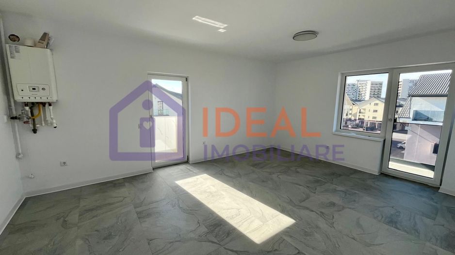 Apartament cu 3 camere de vânzare– Doamna Stanca - Poză 3