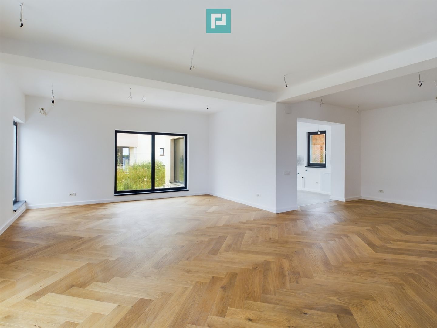 Complex Rezidențial de Lux pe Malul Bălții Corbeanca - 32 de Case - Poză 2