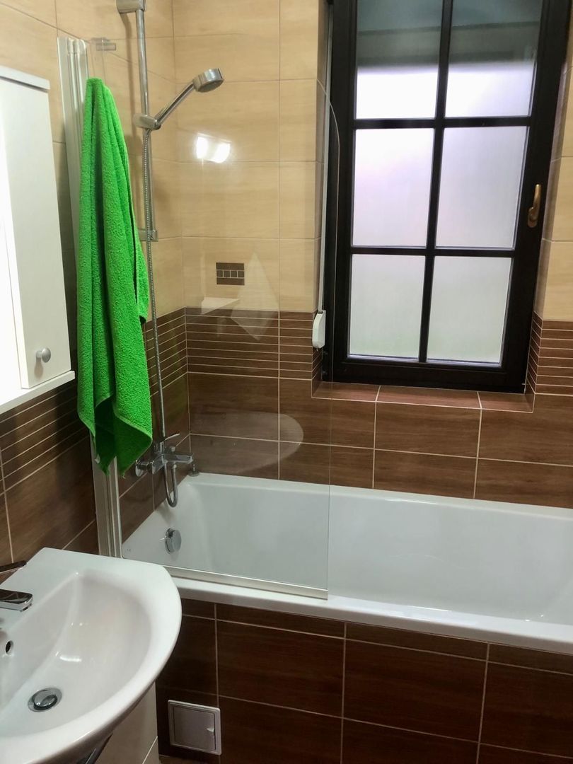 Apartament cu 2 camere si loc de parcare - Poză 13