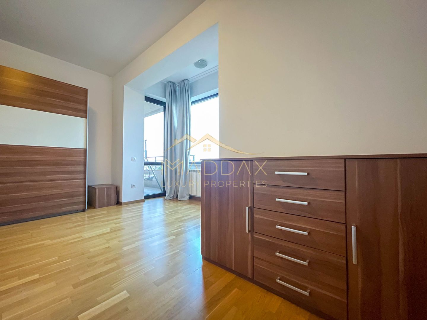 Apartament 4 camere de vanzare II Baneasa II Pipera II Parcare - Poză 18