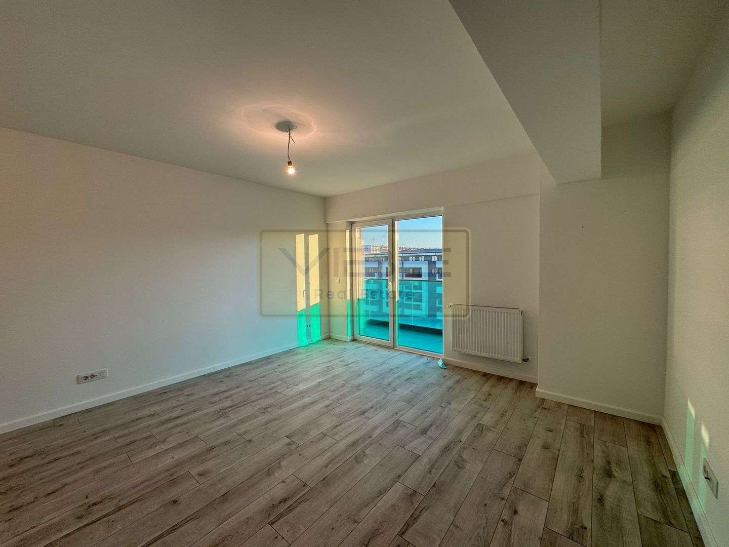 Apartament 1 camera 42 mp INTABULAT Mega Image Bucium - Poză 2