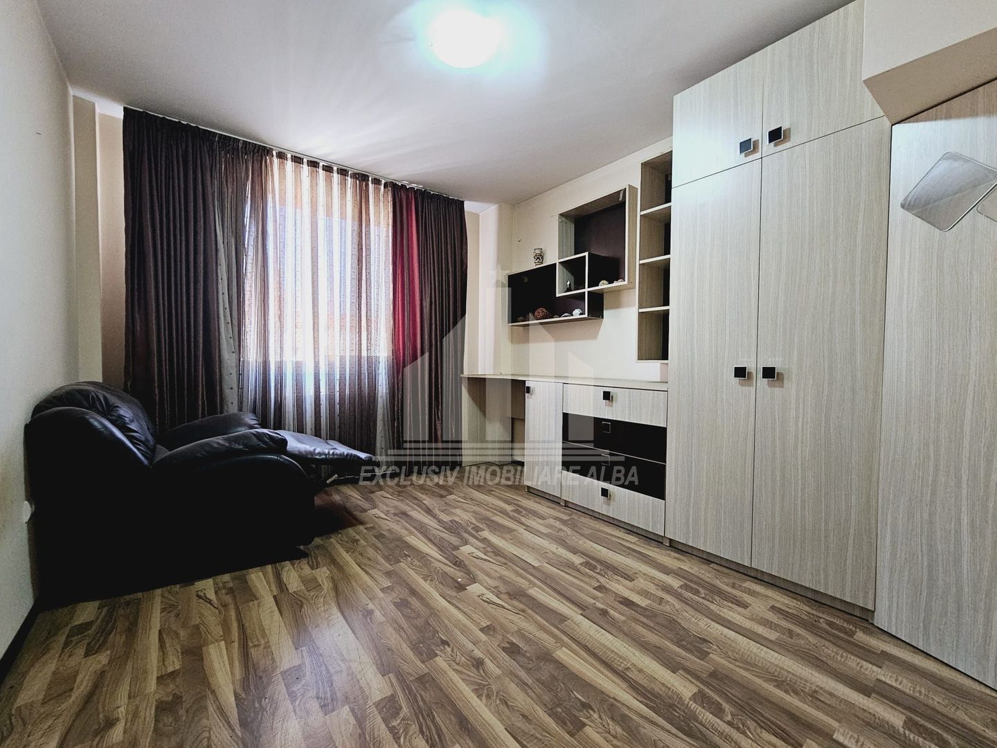 Apartament cu 3 camere de vanzare, Anghel Saligny - Poză 4
