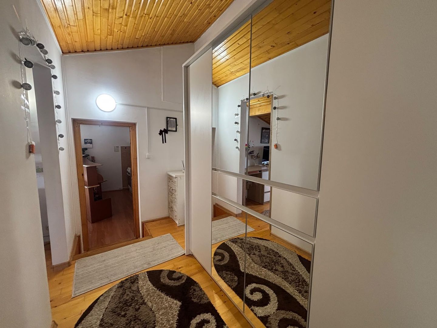 Apartament 3 camere la casă in apropiere de Parcul Sub Arini, Sibiu - Poză 18
