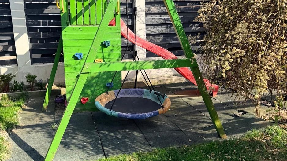 Casă modernă de vânzare în Tunari – Jacuzzi | Foisor | Panouri solare - Poză 4