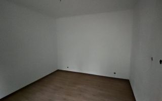 Corp de casa P+M 4 camere , ASTRA - Carpatilor -LIDL- ,curte comuna. - Poză 19