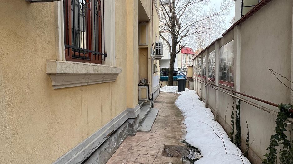 Vilă de Prestigiul în Inima Cartierului Cotroceni – Strada Clunet - Poză 16