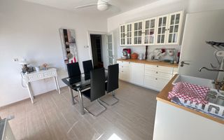 Vilă spațioasă, Dorobantilor–Pretabilă pentru 2 familii,  1570mp teren - Poză 3