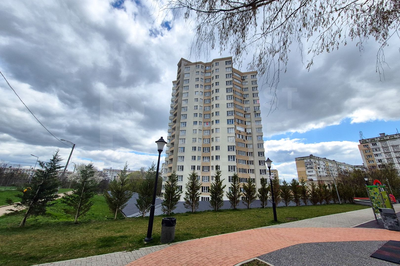 Vânzare, apartament, 2 camere , strada Ginta Latină, Ciocana - Poză 2