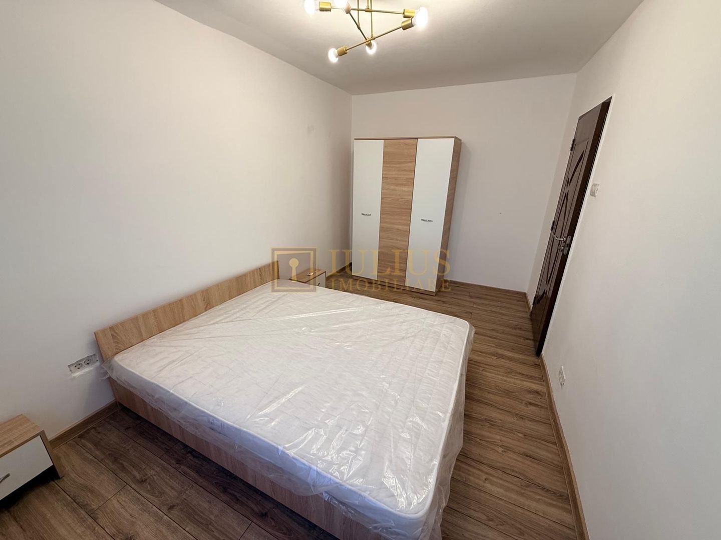 2 camere, zona Modern-Dorobanti, apartament superb, zona linistita! - Poză 13