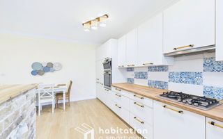 Apartament spațios cu curte și garaj – confortul unei case moderne - Poză 8
