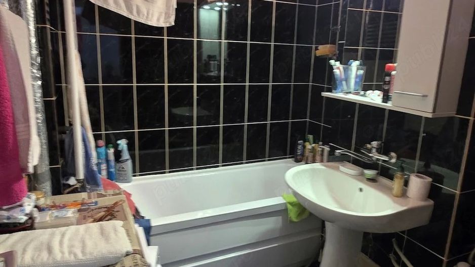 Apartament 2 camere decomandat- Craiovita Noua, Bigul Vechi - Poză 3
