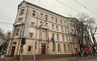 Chirie, spațiu de birouri, 305 mp, strada Mitropolit Bănulescu-Bodoni - Poză 1