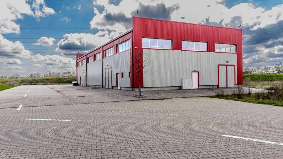 VANDUT - Hala industriala de vanzare in Parc Industrial UTA 2 Arad - Poză 10