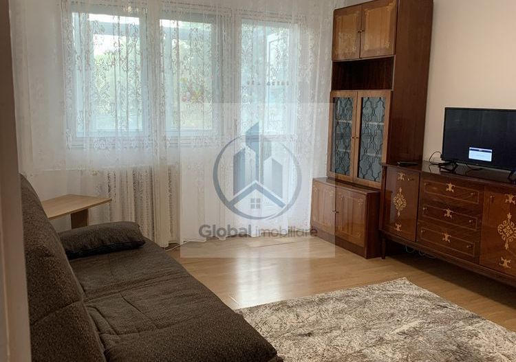 Inchiriez apartament doua camere - Poză 5