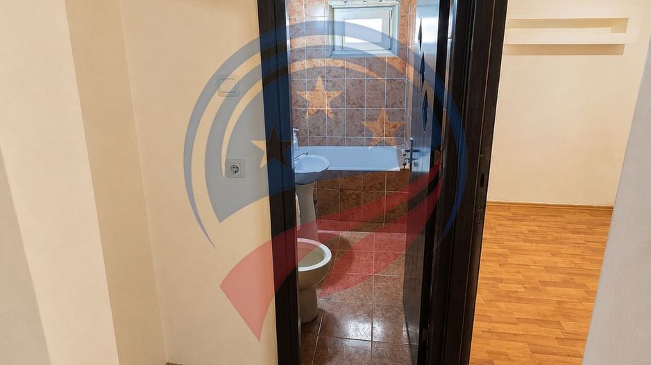 Apartament 2 camere, parter, Craiovita Noua - Poză 4