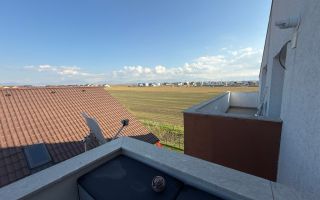 Apartament 2 camere Sanpetru cu parcare inclusă - Poză 12