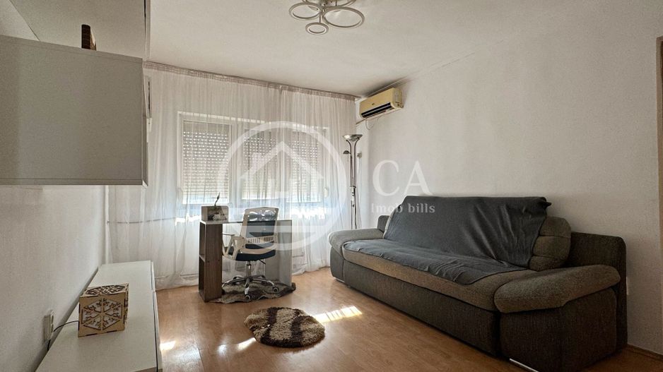 Apartament de vânzare cu 2 camere tip X în zona Rogerius, Oradea - Poză 1