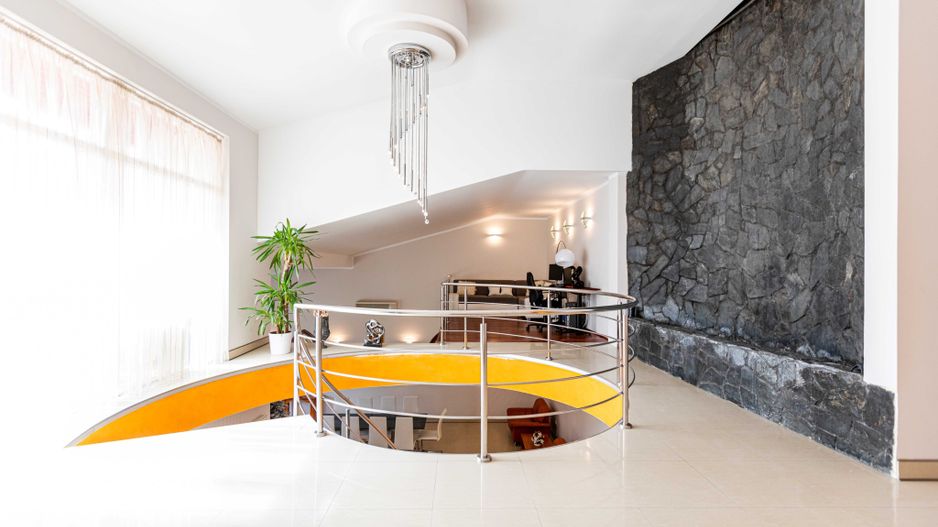 Dumbrăvița, la intrare – casă exclusivistă ideală locuință sau birou - Poză 14