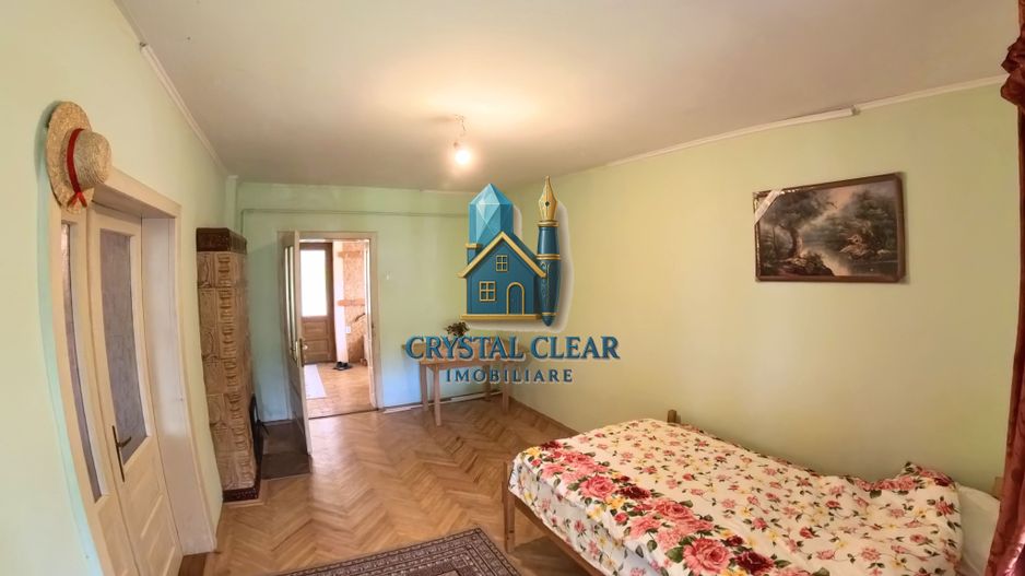 Casă 2 camere + teren 1700 mp - zona Platoul Cornești, str. Trebely - Poză 2