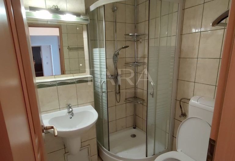 Proprietar, apartament 4 camere decomandate, bd. Titulescu. - Poză 9