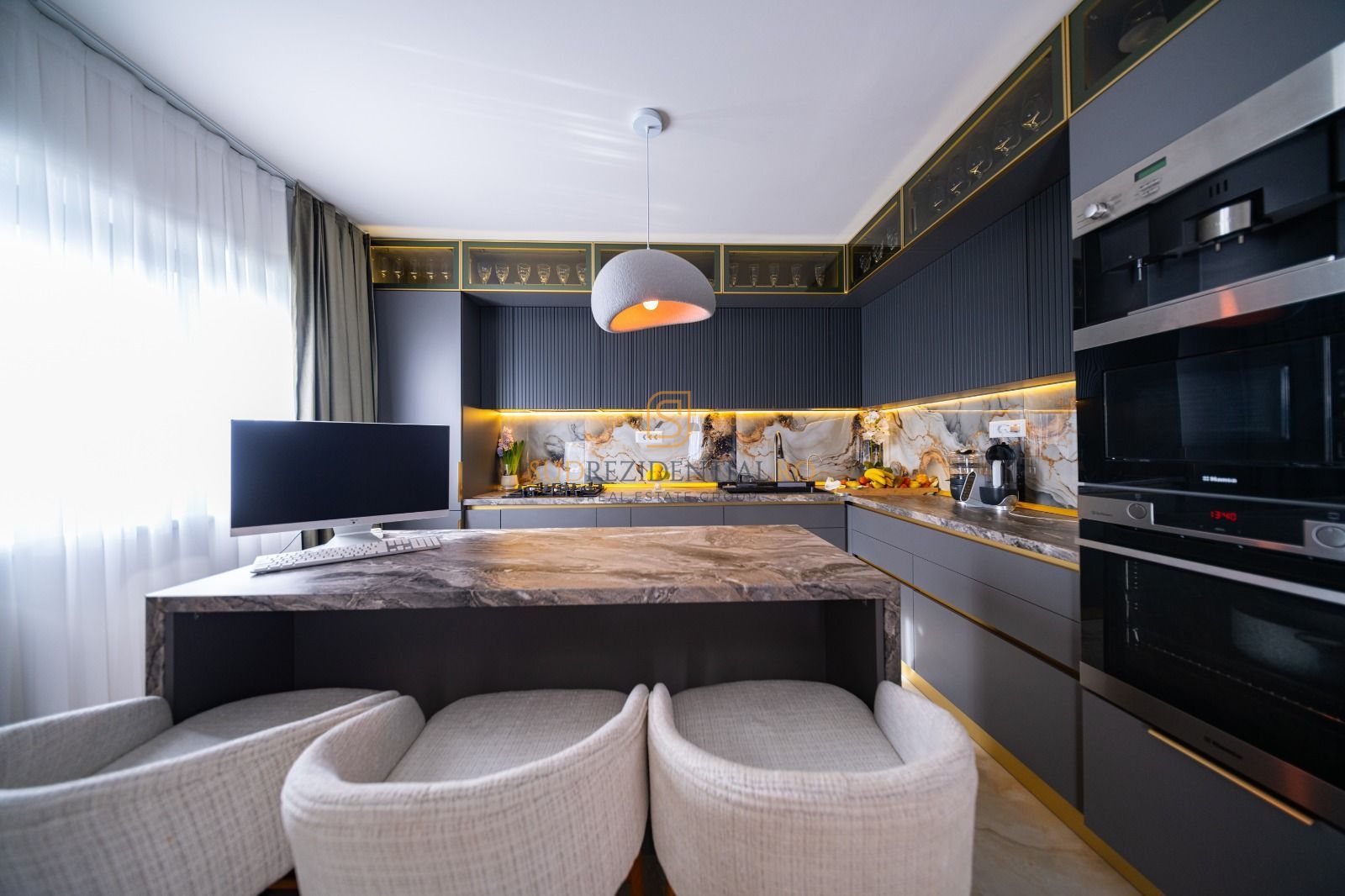 Vila Smart Home de Lux cu piscina incalzita, Comuna Berceni, Ilfov - Poză 11