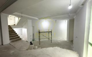Casa individuală impresionant cu 4 camere si 5 bai | Mosnita Noua - Poză 12