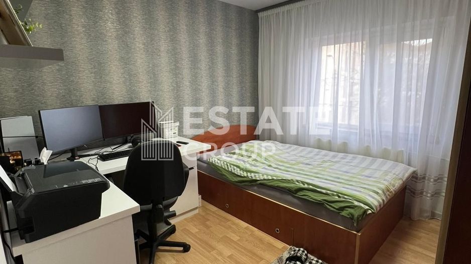 Apartament 3 camere, Aradului, zona linistita, aproape de Mall - Poză 3