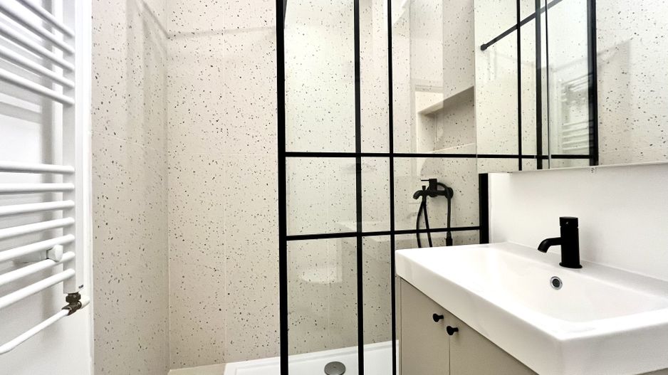 Apartament 3 camere, cu garaj,prima inchiriere, Central - Piața Unirii - Poză 21